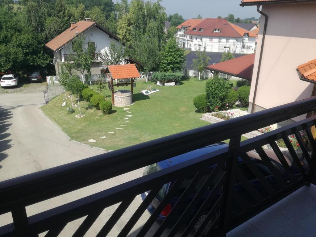 Apartments Dedic Dubrave Gornje Exterior foto